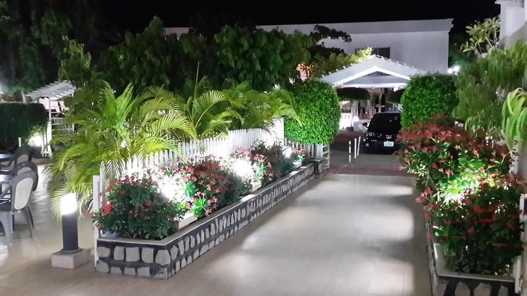 Prince Hotel Kano Phòng bức ảnh